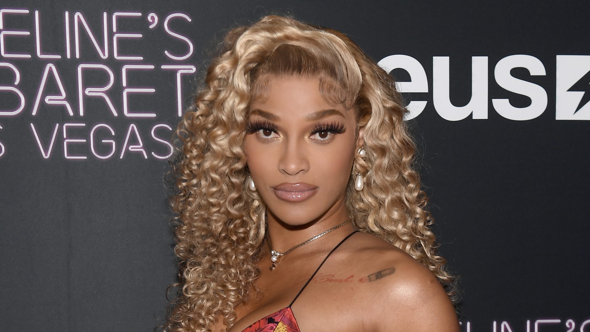 Whew! THIS Photo Of Joseline Hernandez Has The Internet Cuttin' UP With Reactions