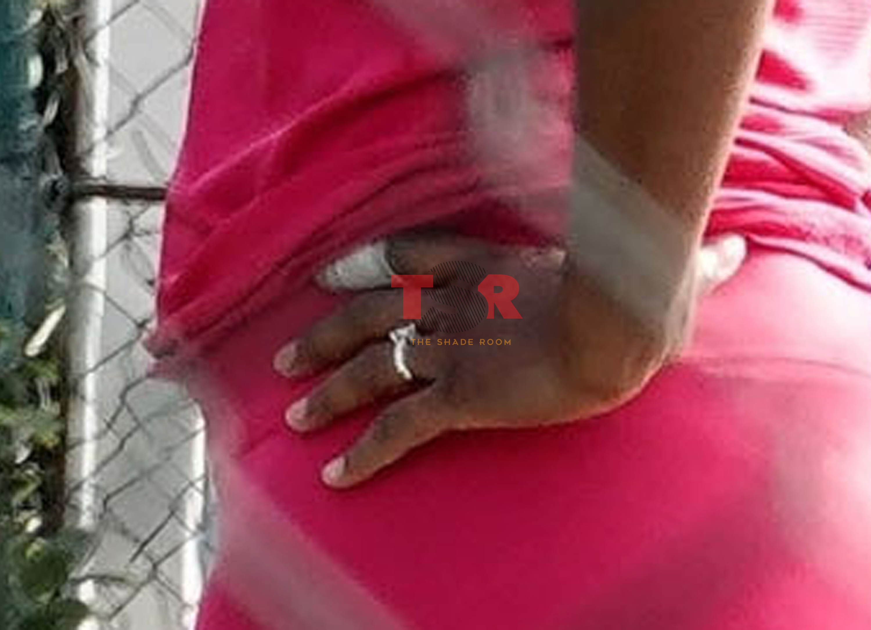 Venus Williams engagement ring finger Italian boyfriend 
