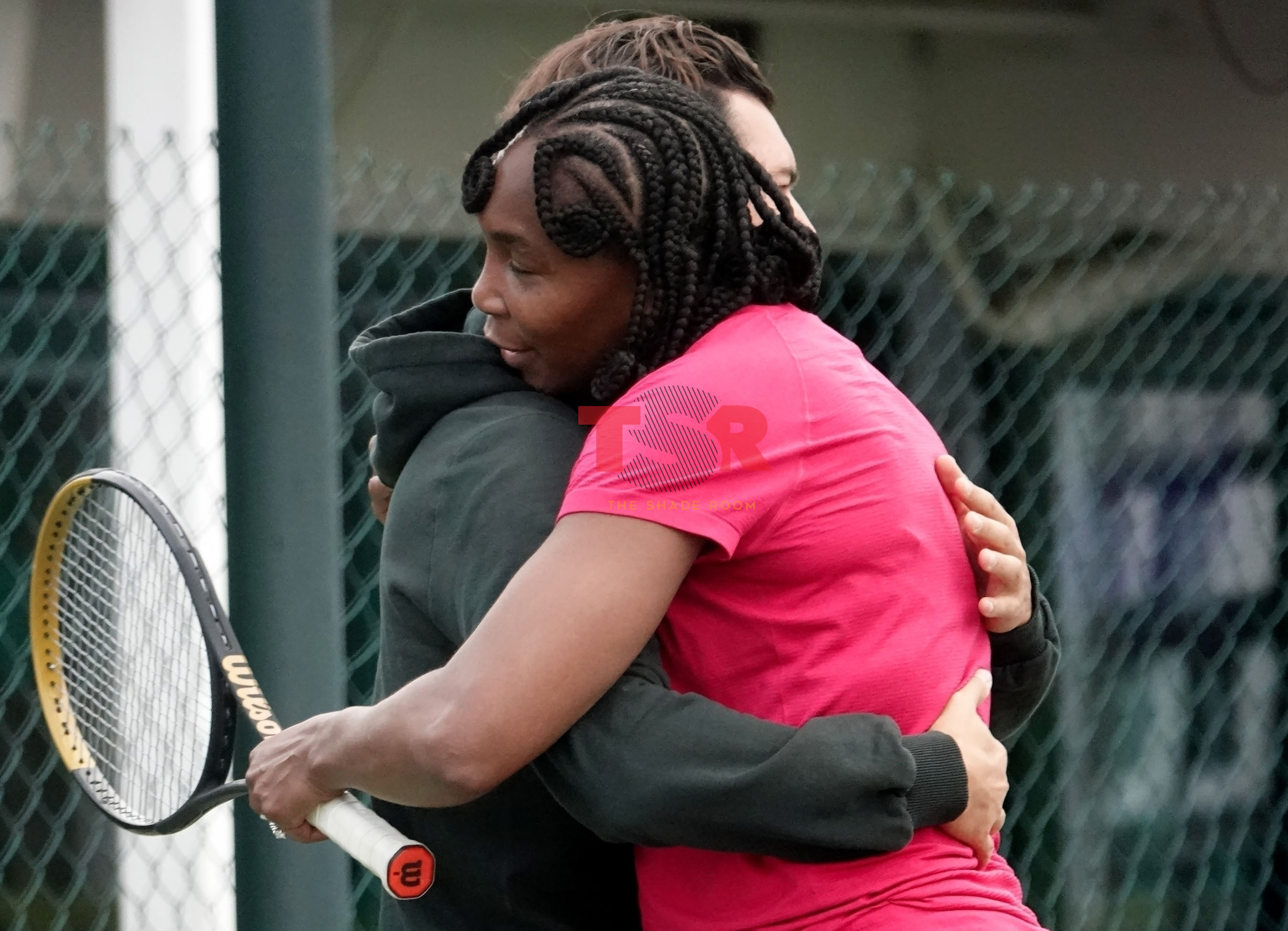 Congrats Or Nah? Venus Williams Rocks HUGE Diamond Ring While Tennis Training With Her Man (EXCLUSIVE PHOTOS)