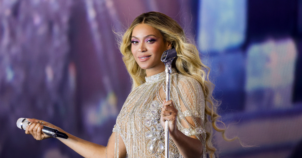 Muva Moves! Beyoncé Participates In EPIC Gender Reveal For Fan During The 'Cowboy Carter' Tour (VIDEO)
