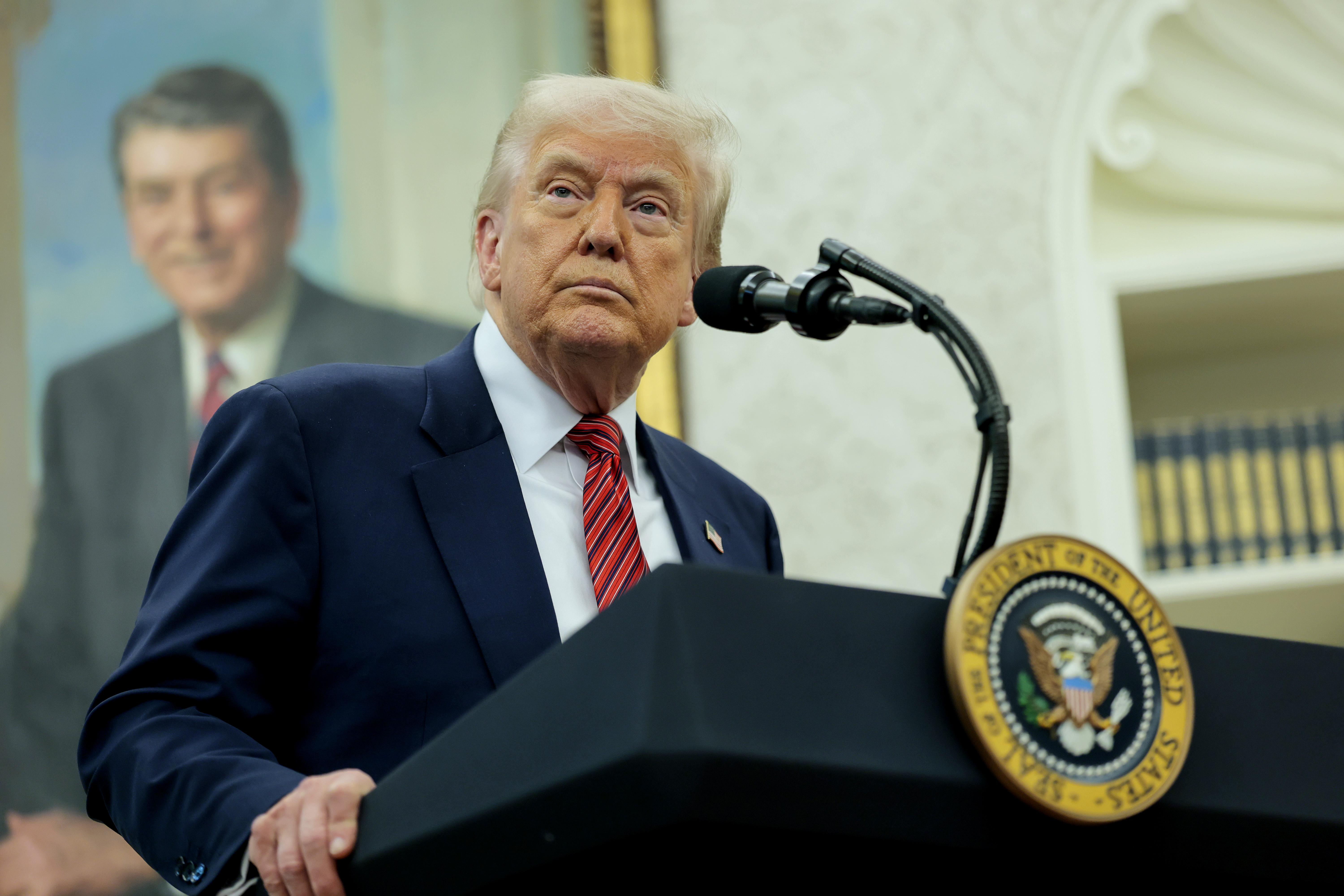 Wayment! Trump Administration Welcomes White South African As Refugees To U.S. Causing Internet Uproar