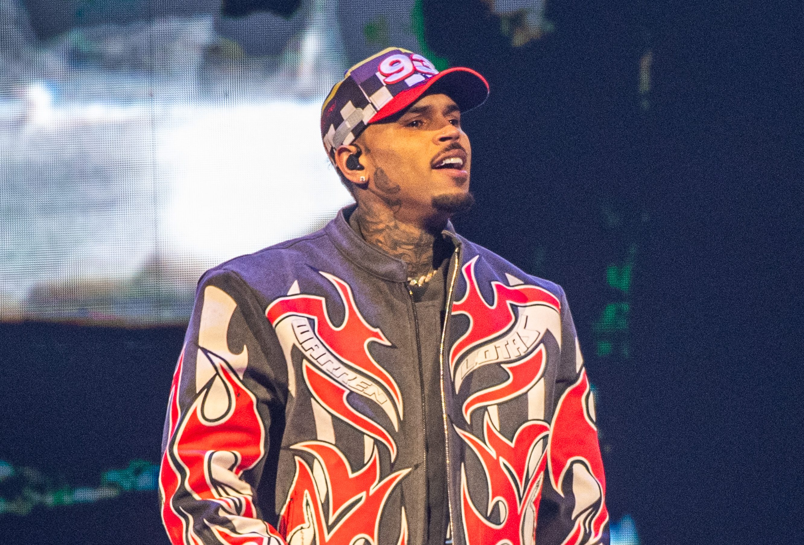 Chris Brown & Influencer Jada Wallace Fuel Dating Rumors After She Pops Out With Royalty