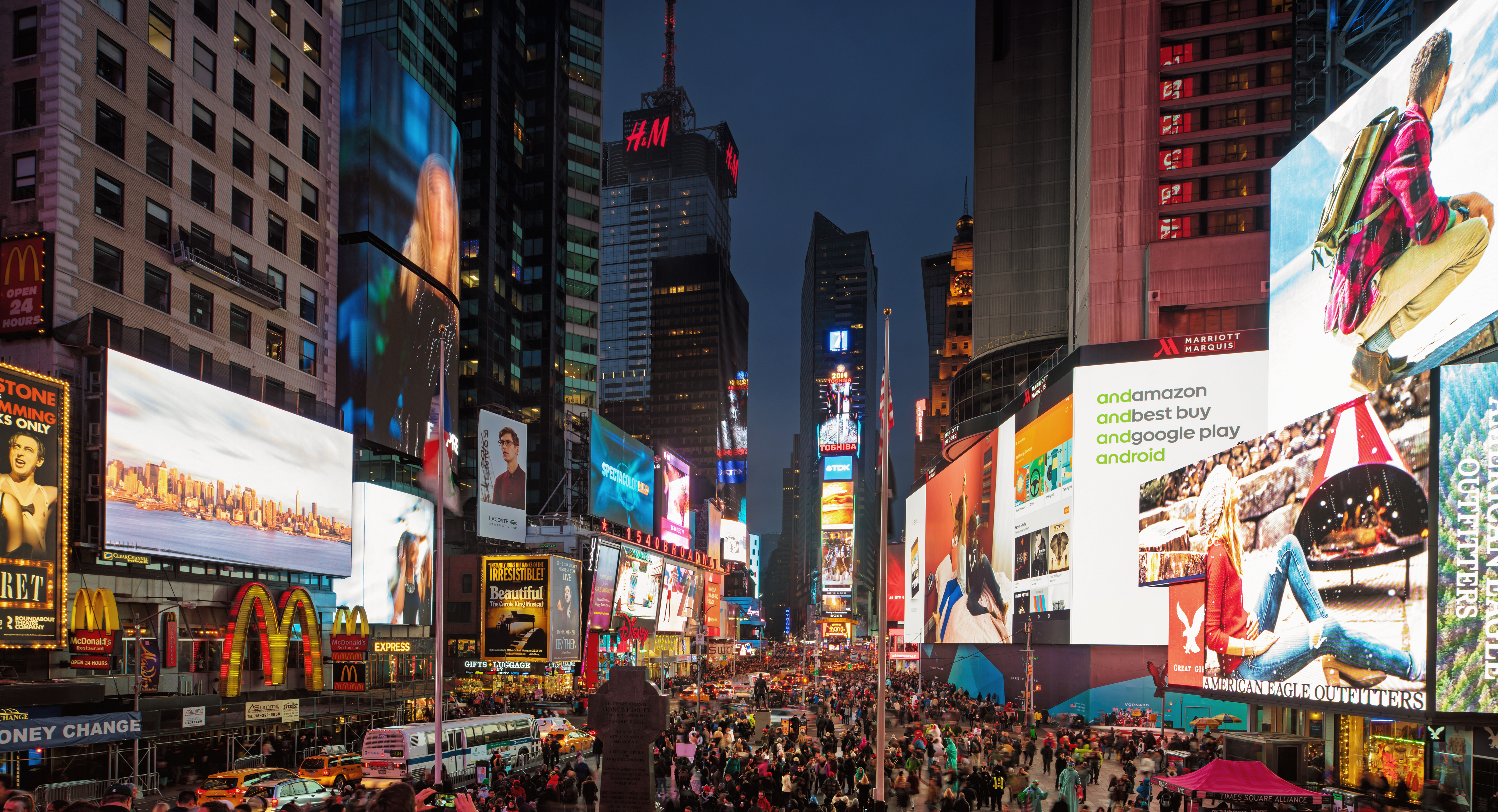 Teenage Suspect In Custody After Allegedly Opening Gunfire In Times Square, Leaving 3 People Shot (VIDEO)