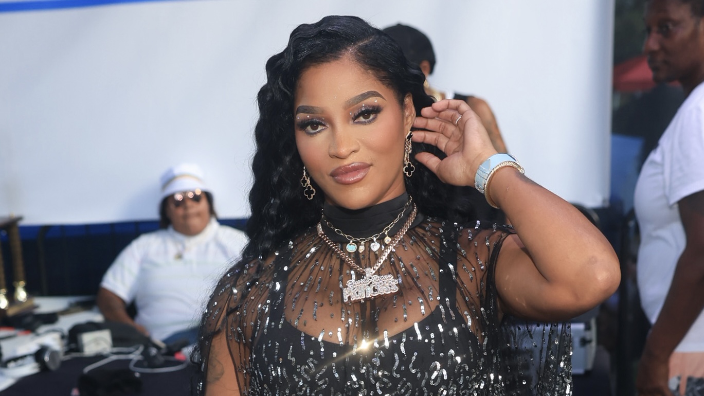 Pop It! Joseline Hernandez Reminds Social Media Users Why She's Been That Girl (WATCH)