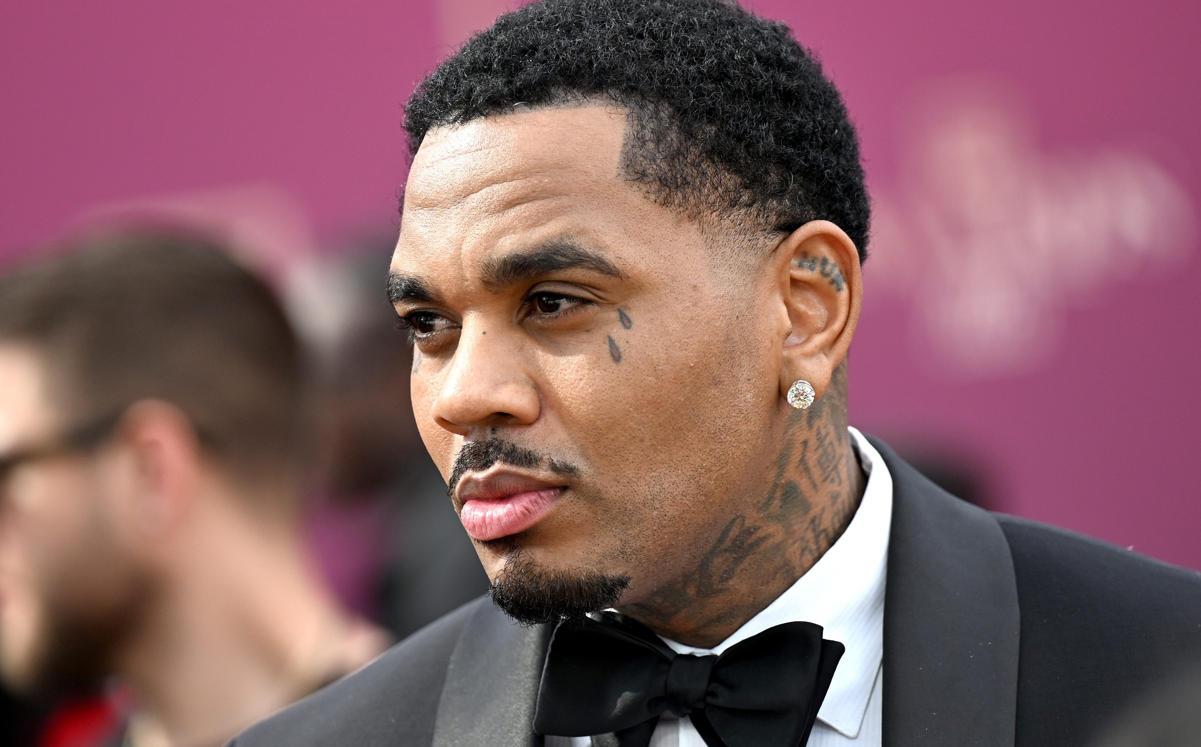 Kevin Gates Shares Message About Letting "Life Be" While Flirting In Bed With His New Bae (WATCH) Jelenny Tejada