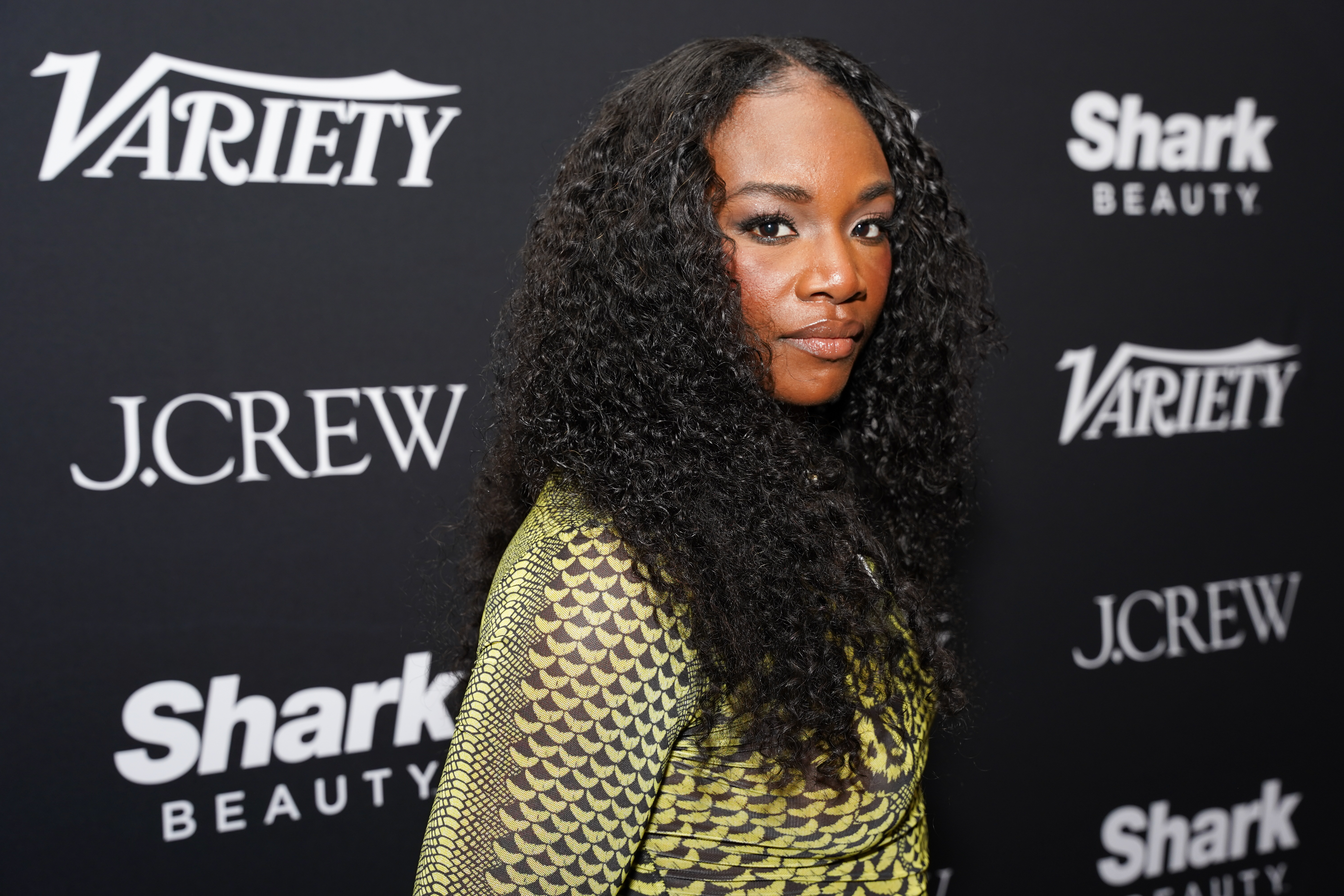 Claressa Shields Puts Her Alleged Cousin & Sister On Blast Over Surrogate & Abandonment Claims (VIDEOS)