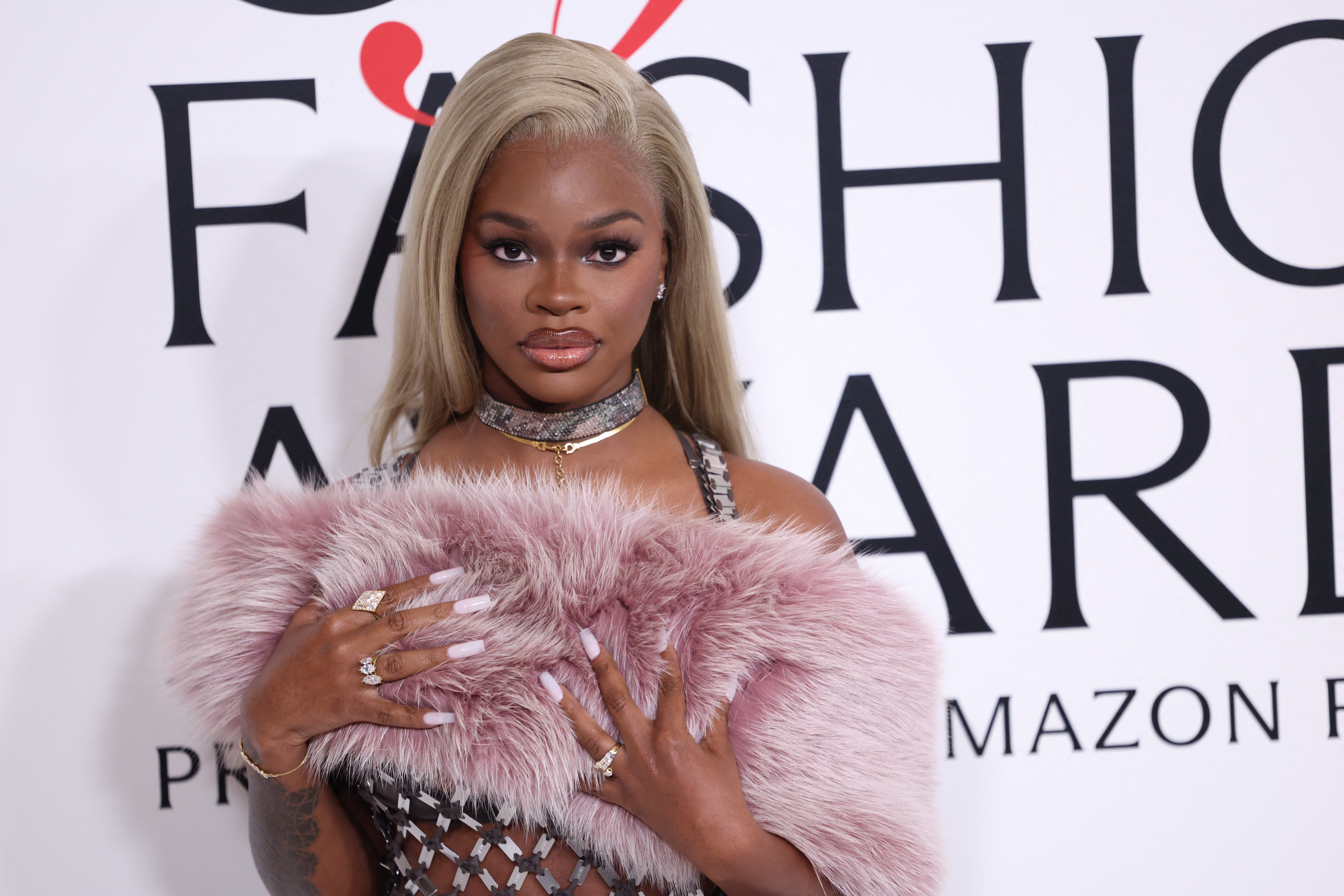 Lips Don't Lie! JT Shows Her Face Card Never Declines With Magazine Cover That Has Folks Side-Eyeing (PHOTOS)