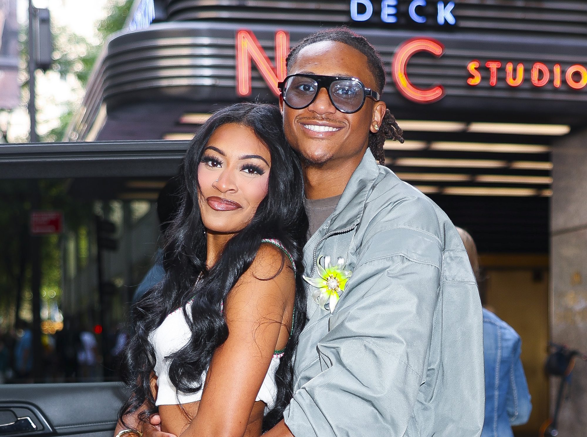 The Internet Thinks 'Love Island' Stars Clarke Carraway & Taylor Williams Are Expecting After Belly Moment