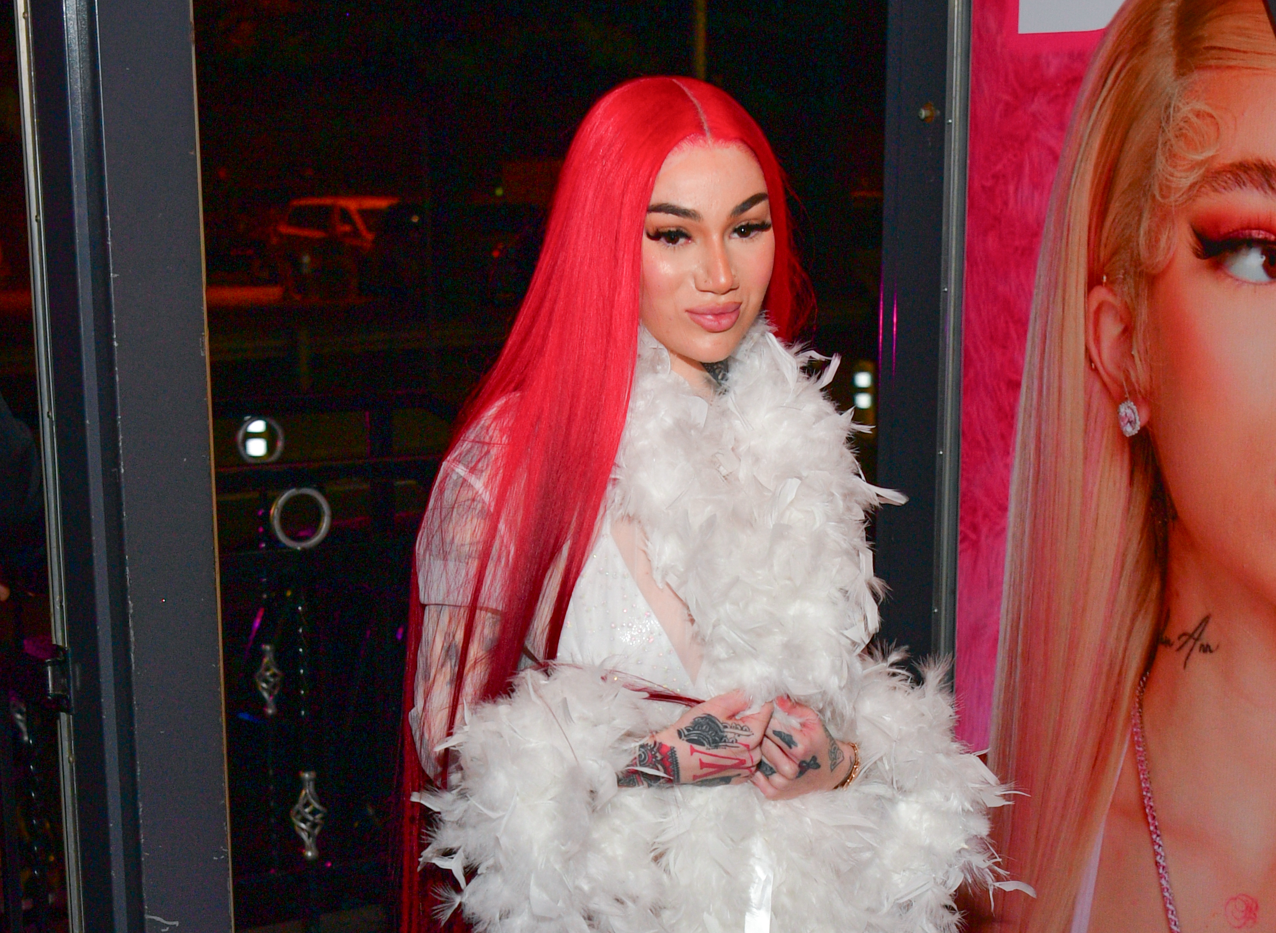 Bhad Bhabie Shuts Down Pregnancy Question As Fans Hype Her Apparent Weight Gain In New Selfie