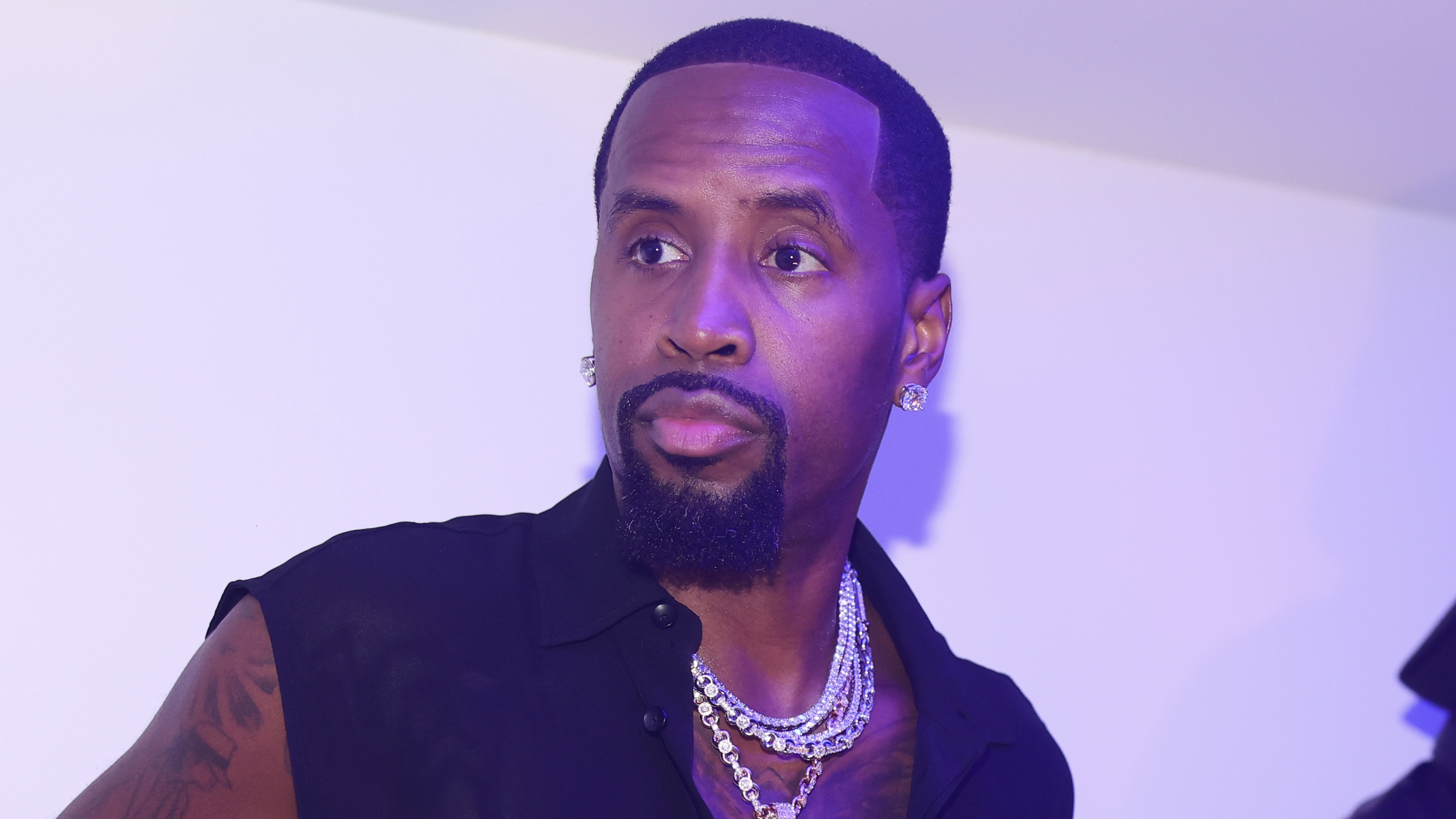 Social Media Drops Mixed Reactions After Safaree Shared Message About Black People Gossiping & Tearing Other Black People Down