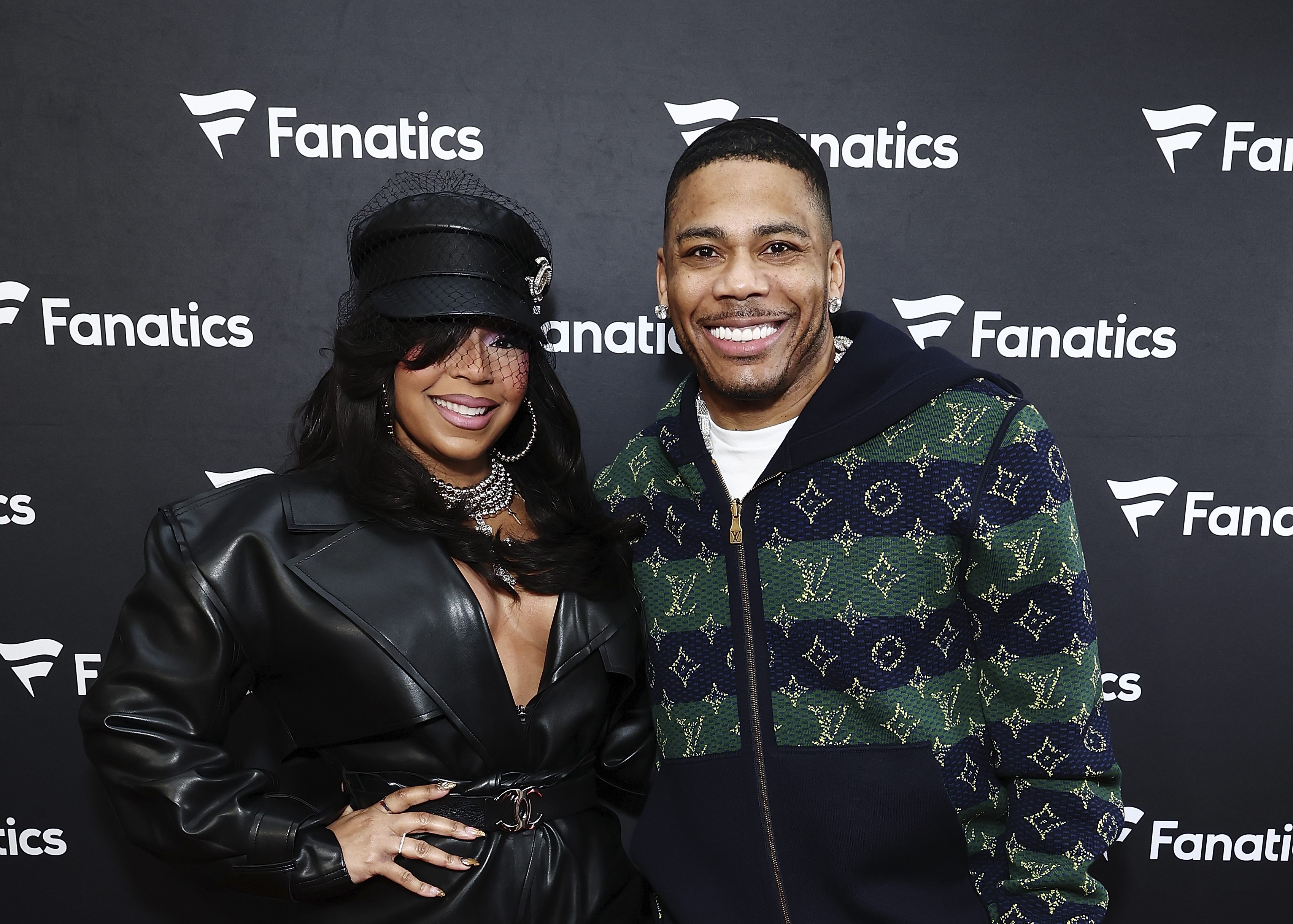 Ashanti & Nelly Bring The Romance To The Stage With 'Body On Me' Performance