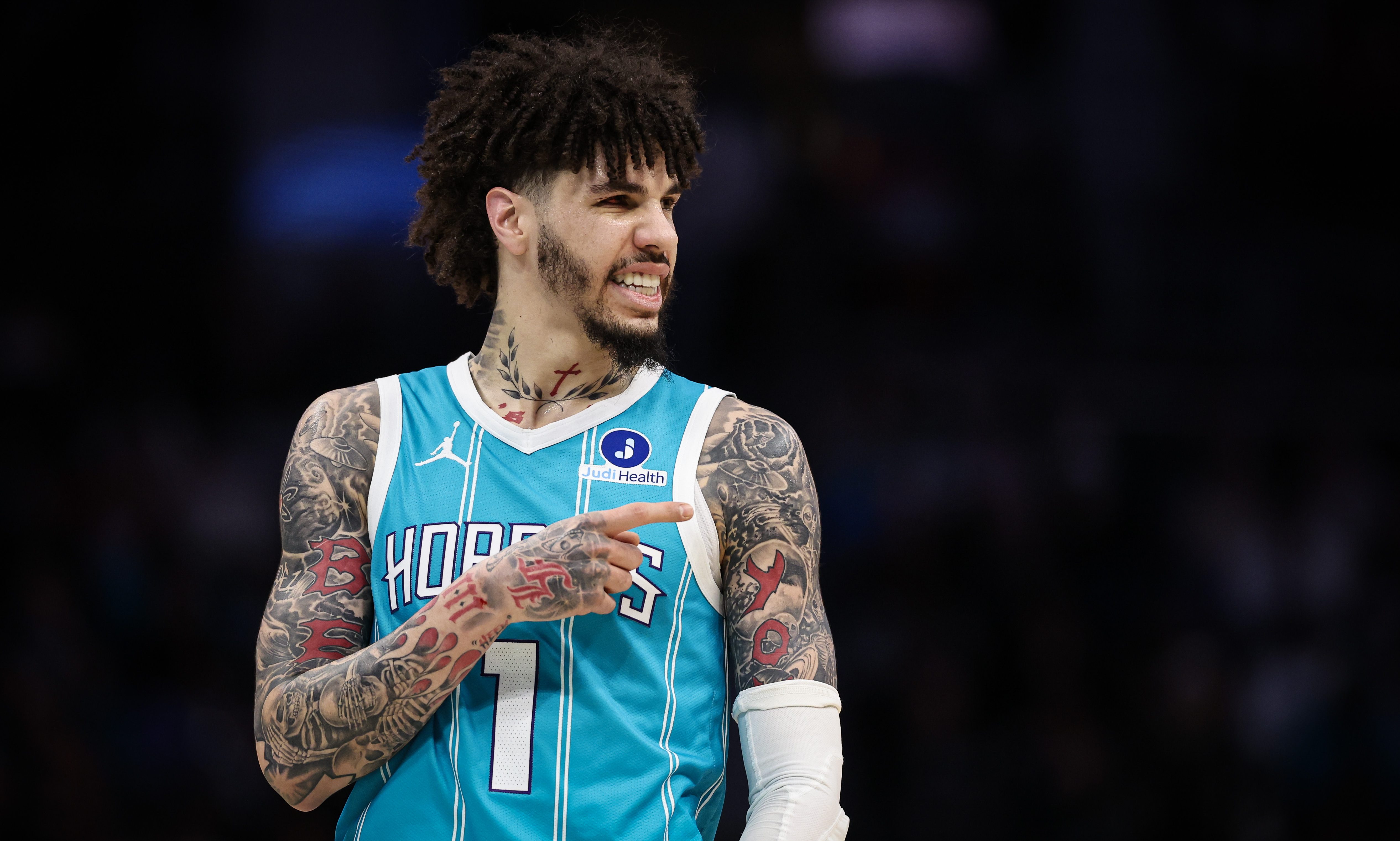 Video Shows LaMelo Ball Involved Two Car Crash In Charlotte North Carolina Update