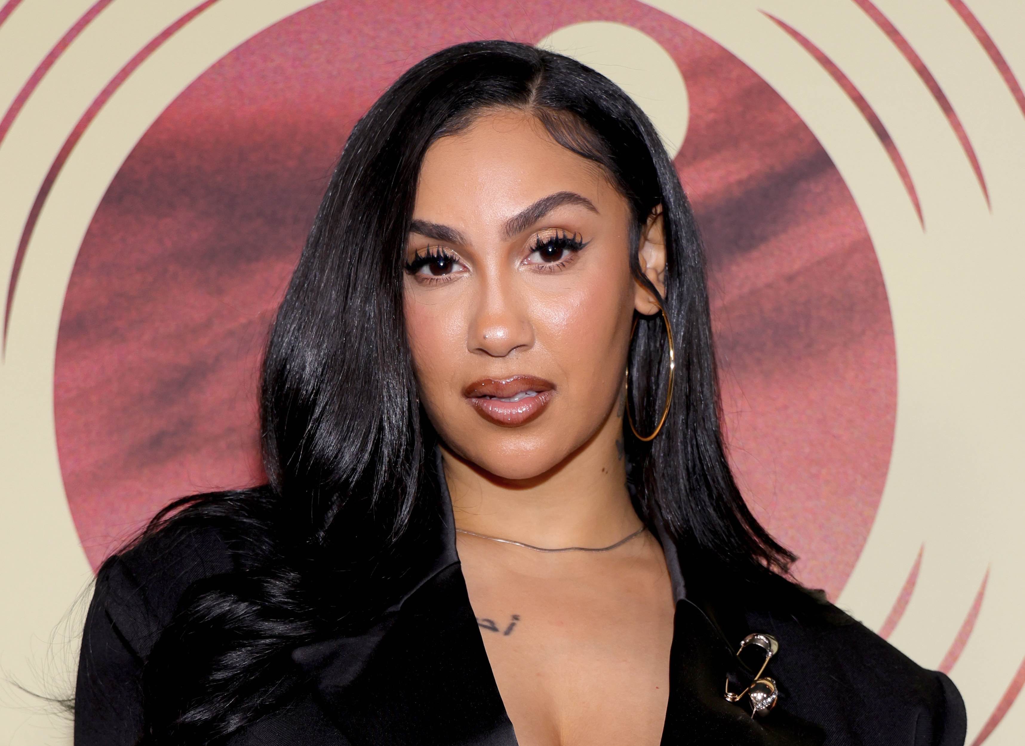 Fans Think Queen Naija & Clarence NYC Are Engaged After She Flexes HUGE Diamond Ring On Livestream