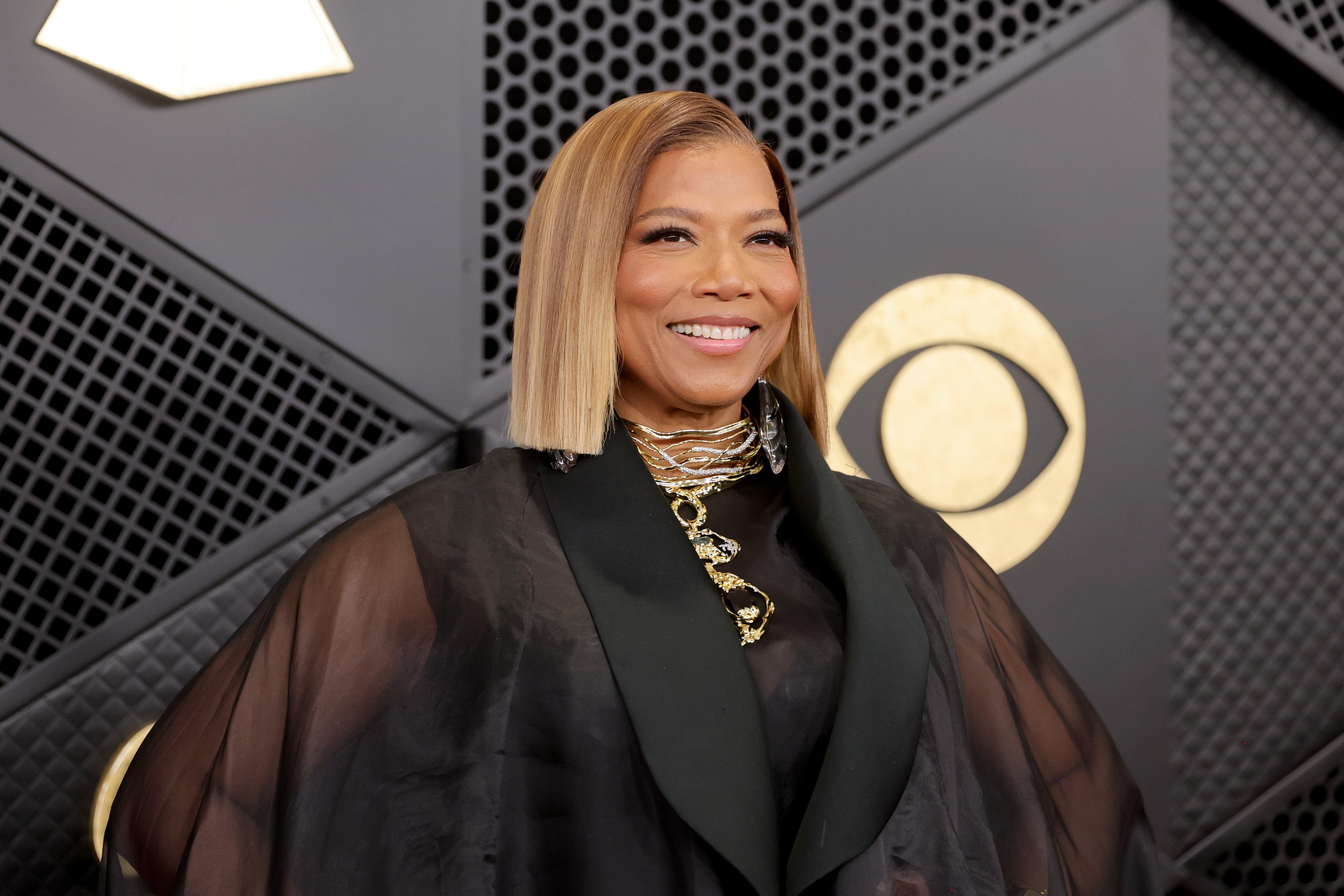 Rumors Who? Queen Latifah Proves The Internet Wrong & Her No-Makeup Clip Has Fans Crushing Hard (VIDEO)