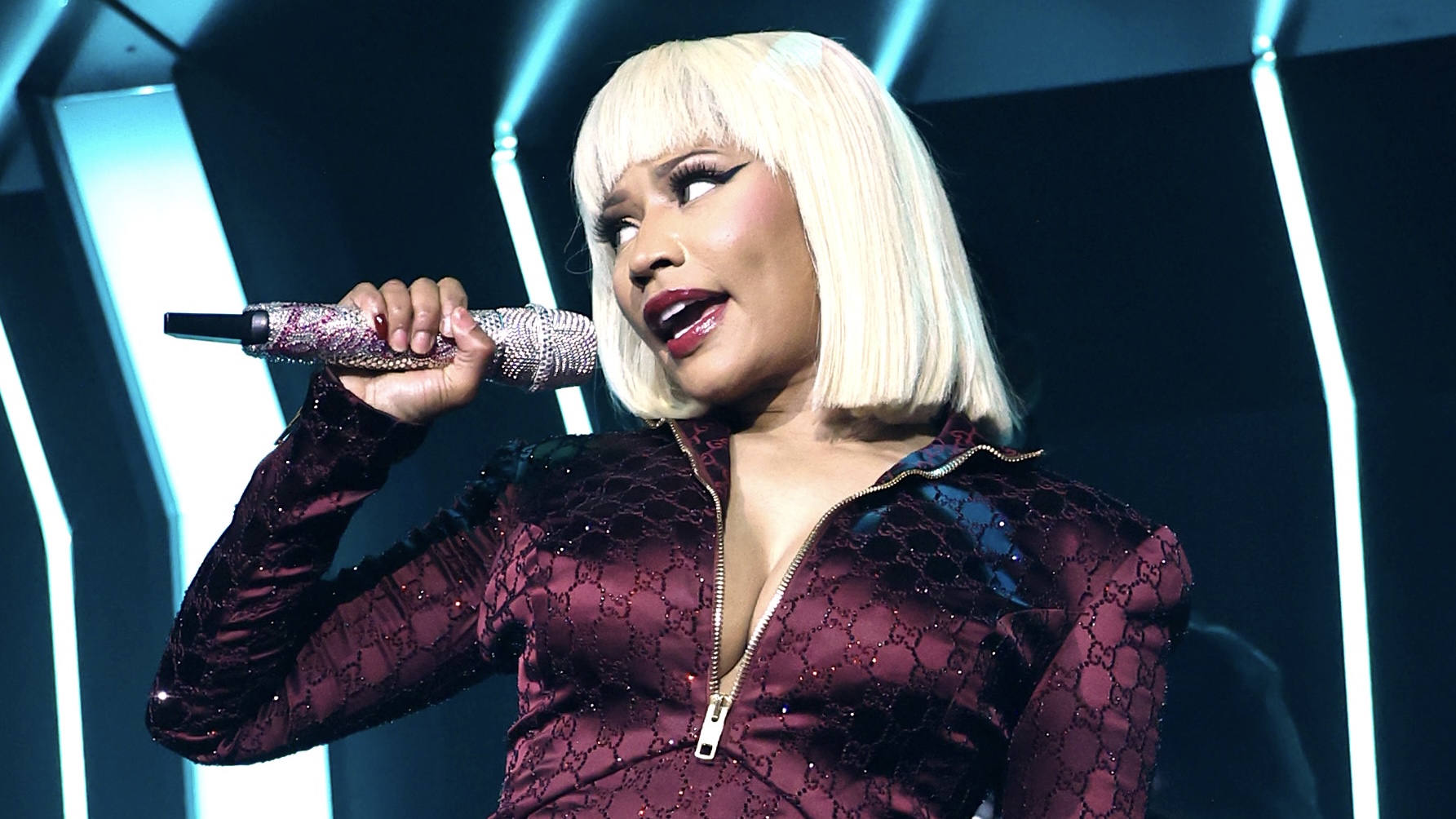 Whew! The Internet Is Goin' IN On Nicki Minaj After She Shared A Message About The World Losing Its Mind