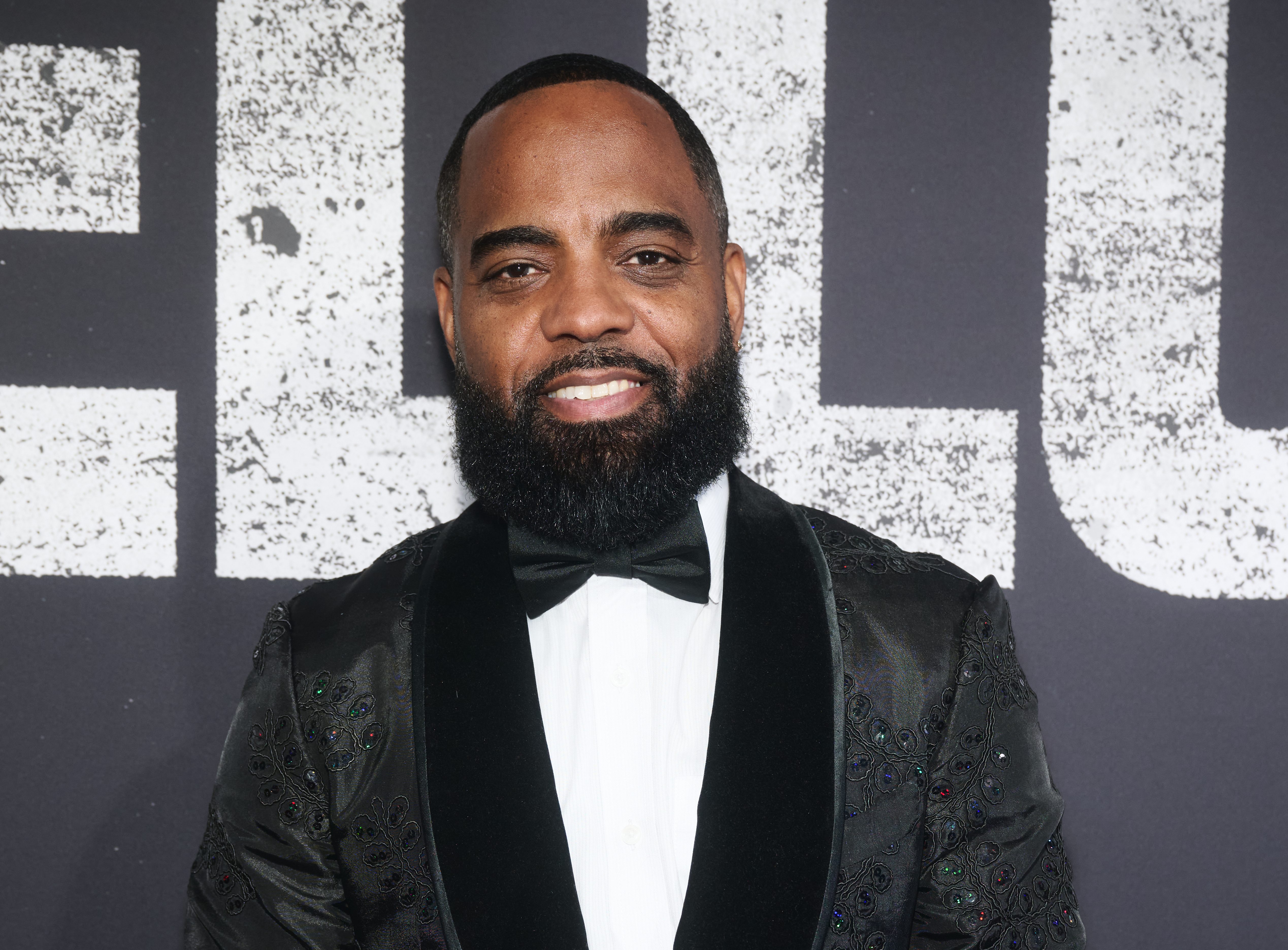 Todd Tucker Has Social Media Cuttin' UP With Reactions After Unveiling His Fresh NEW Look